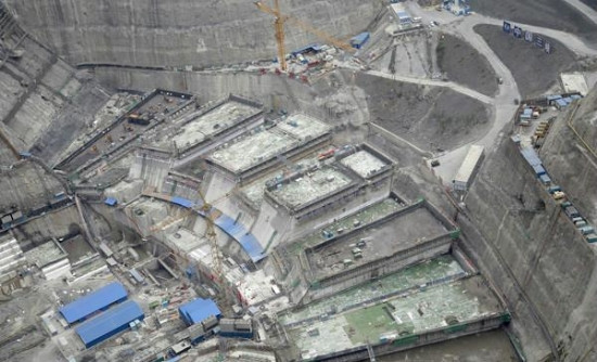 世界在建最大水電工程——白鶴灘電站大壩混凝土澆筑量突破100萬立方米