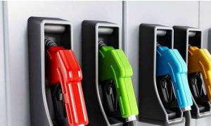 國(guó)內(nèi)汽柴油價(jià)格繼續(xù)走低 地?zé)拸S促銷力度加大