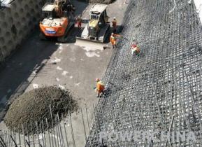 白鶴灘右岸大壩節(jié)后第一倉混凝土開澆