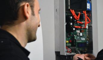 隨著能源存儲(chǔ)采購(gòu)，虛擬電廠的啟動(dòng)，SolarEdge將超越太陽能