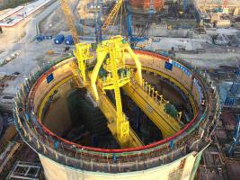 環(huán)吊安裝完成，華龍一號(hào)示范項(xiàng)目防城港核電3號(hào)機(jī)組“加冕”進(jìn)入倒計(jì)時(shí)