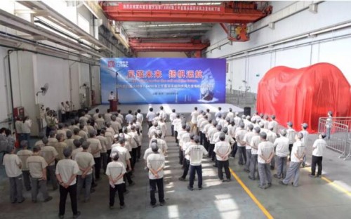 國(guó)內(nèi)最大功率海上半直驅(qū)永磁同步風(fēng)力發(fā)電機(jī)成功下線！