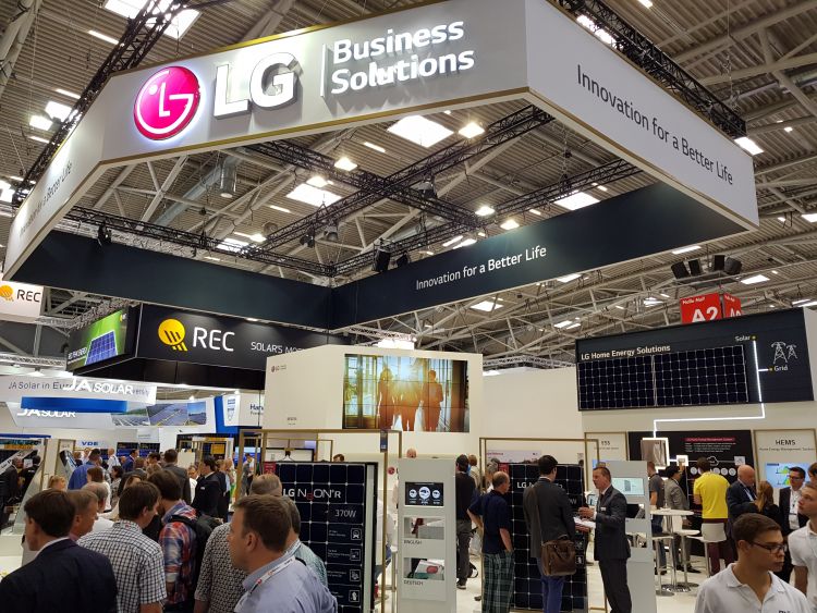 LG電子在美國(guó)建立一座500MW太陽(yáng)能組件制造工廠