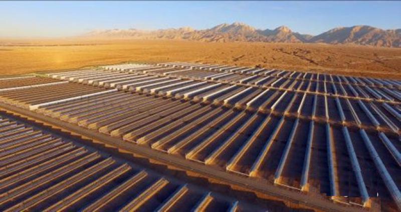 中國首個(gè)大型商業(yè)化光熱電站一次帶電并網(wǎng)成功