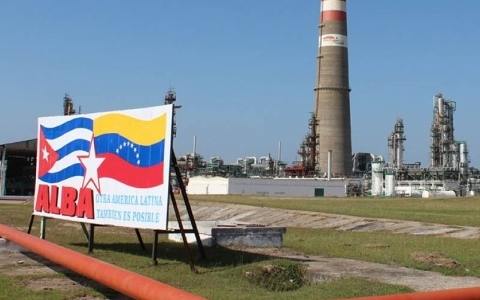 PDVSA與康菲石油公司陷入絕望的競(jìng)爭(zhēng)，以阻止衰落