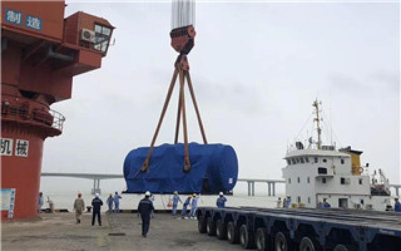 田灣5號機組發(fā)電機定子吊裝就位！