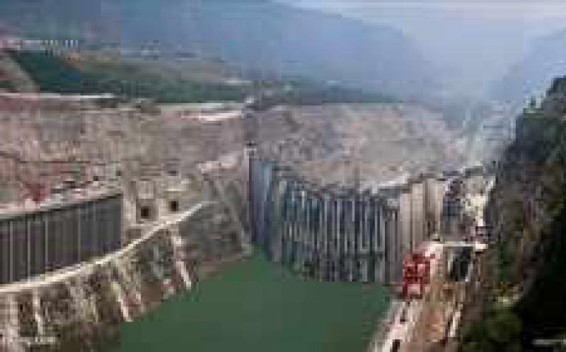 長江四座梯級電站單月發電量創新高