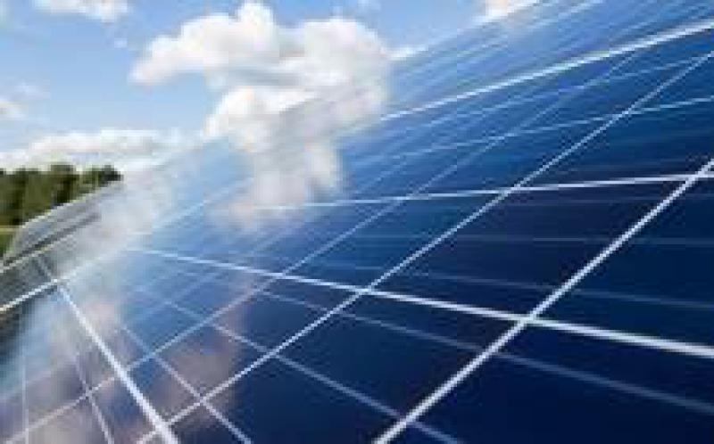 Austin Energy建議當(dāng)?shù)靥柲馨l(fā)電場