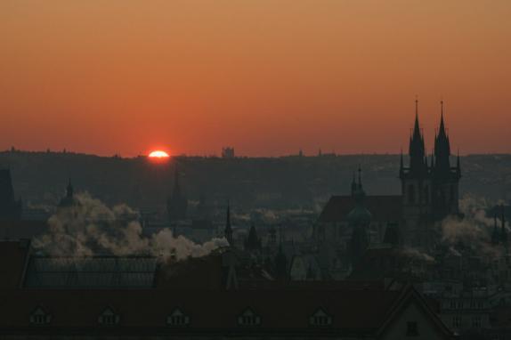 比利時電網(wǎng)運營商Elia報告預(yù)測2035年光伏裝機容量