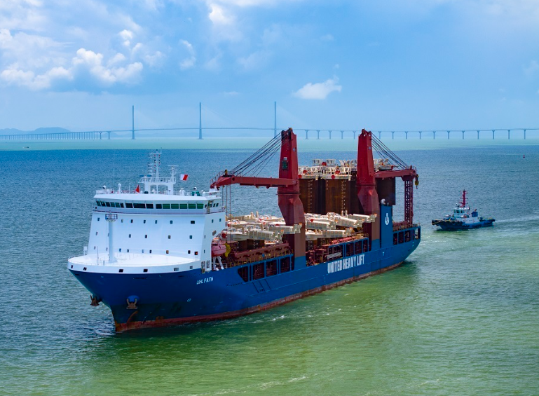 中國(guó)國(guó)產(chǎn)24套2000米級(jí)“定海神針”啟運(yùn)巴西