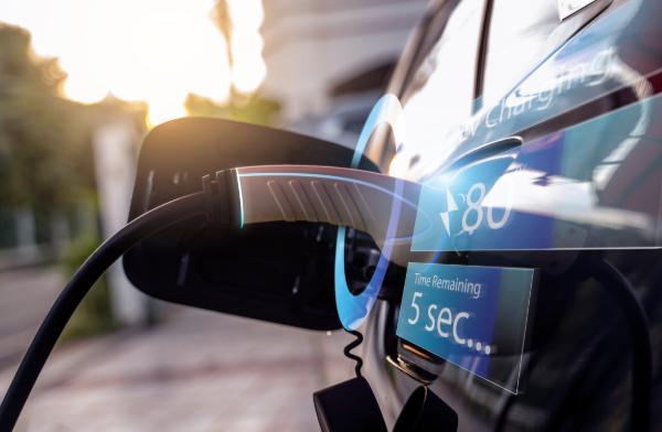 俄羅斯出臺新規(guī) 2026年起新建加油站須配快速充電樁