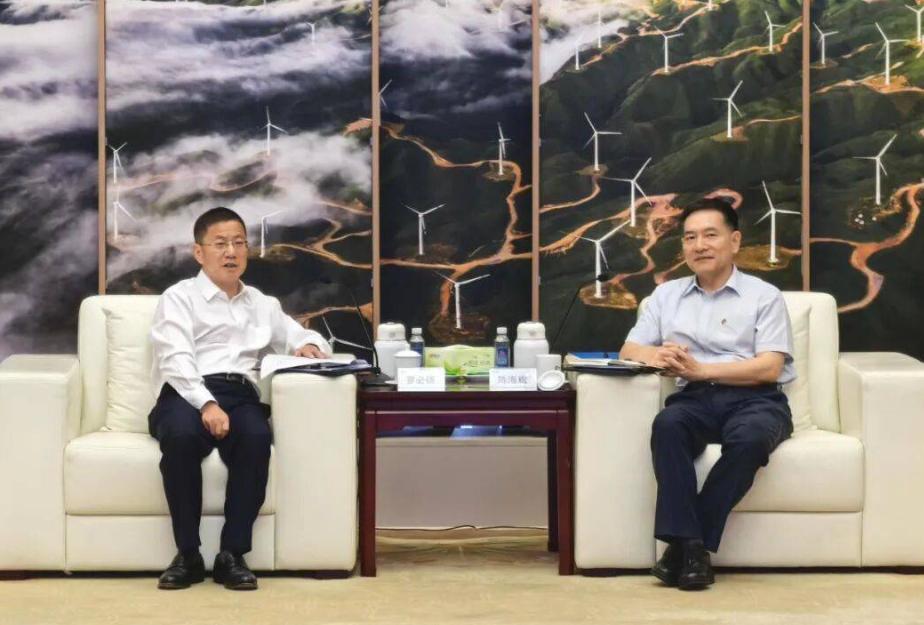 中國(guó)能建羅必雄拜訪國(guó)家電投黨組成員、副總經(jīng)理陳海斌