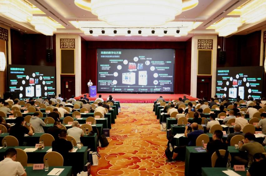 交通能源深度融合，施耐德電氣以綠智創(chuàng)新方案筑牢鐵路安全基石