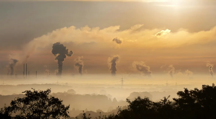 全球光伏電站裝機(jī)容量加速擴(kuò)張