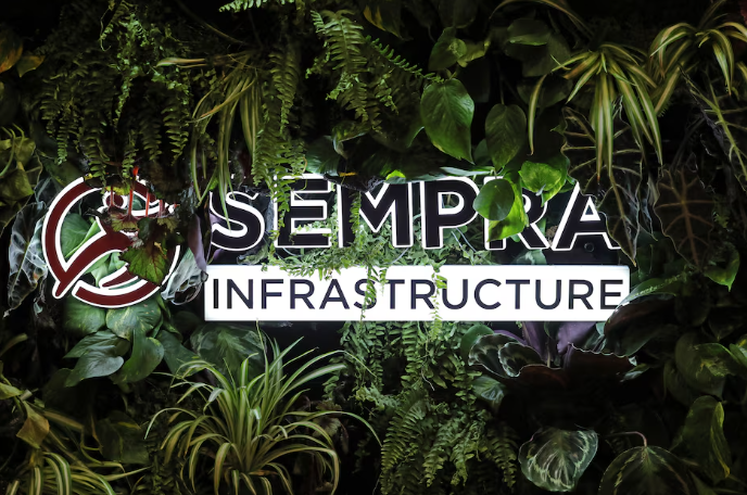 森普拉電網(wǎng)工程與液化天然氣項目驅動業(yè)績增長