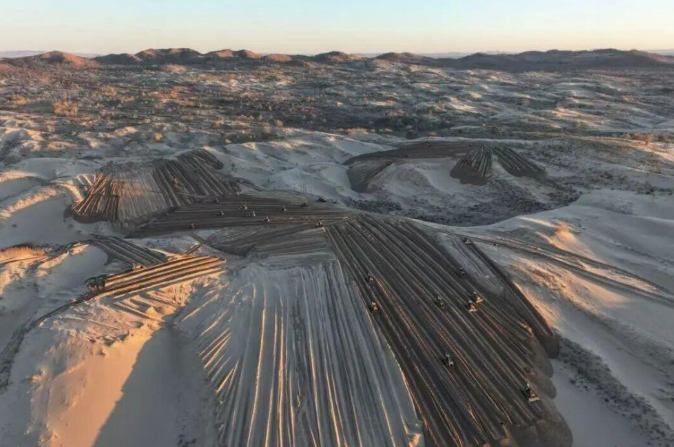 中國內(nèi)蒙古50萬千瓦光伏項目進(jìn)入全面建設(shè)階段