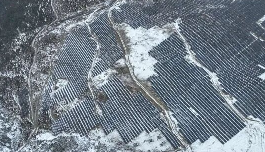 四川阿壩州馬爾康大藏光伏項目首次并網(wǎng)發(fā)電