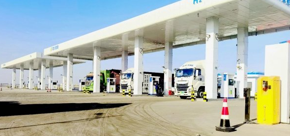 全球最大加氫站—宣力（新疆）氫能加氫站項目在新疆哈密伊吾竣工并進入試生產(chǎn)階段