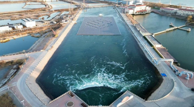 中國首個(gè)集中式海水漂浮式光伏項(xiàng)目在天津并網(wǎng)發(fā)電