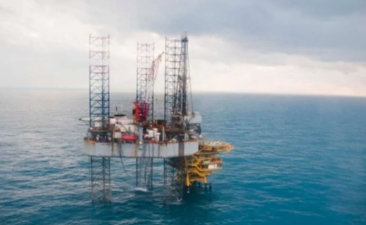 埃及蘇伊士灣油田新井投產(chǎn)助力原油產(chǎn)量提升