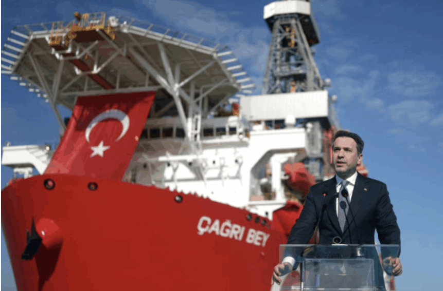 土耳其恰爾勒·貝伊號啟程赴索馬里進(jìn)行海外深海石油勘探