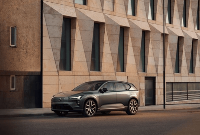 沃爾沃汽車在瑞典托斯蘭達工廠擴大EX60生產(chǎn)應(yīng)對歐洲強勁需求