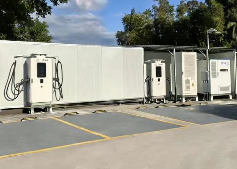 香港首個(gè)光儲(chǔ)充檢智能充電站投運(yùn)