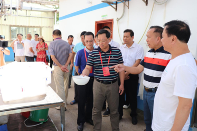縣人大常委會(huì)主任蘇琛率隊(duì)赴樂(lè)民鎮(zhèn)開(kāi)展調(diào)研工作